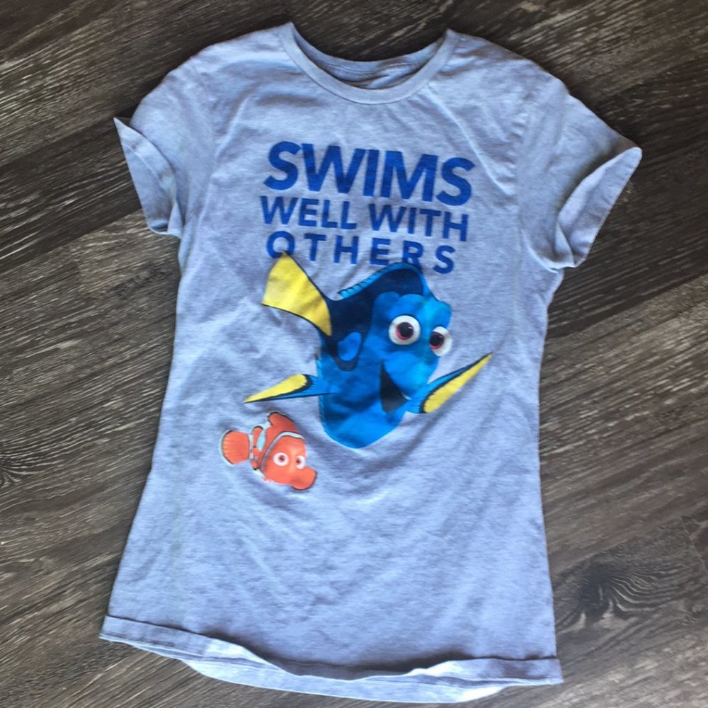 gray Dory t shirt women's